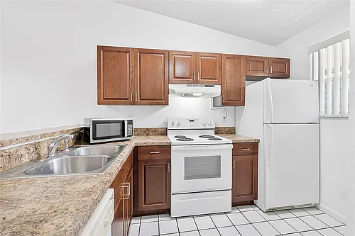 3562 NW 91st Ln #3562 Photo 1