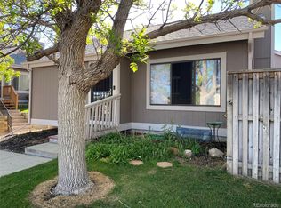 3833 S Genoa Cir UNIT B, Aurora, CO 80013