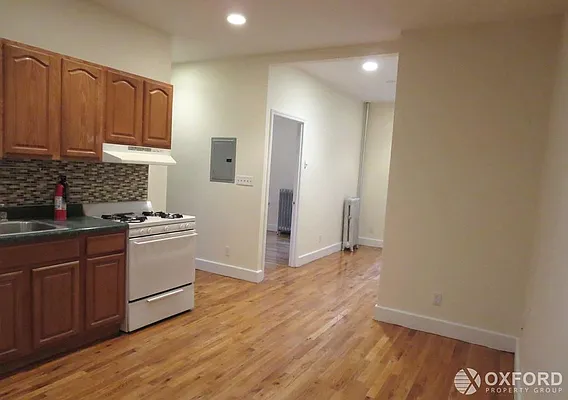 Rented by Oxford Property Group | media 51