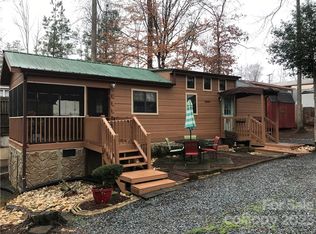 120/122 Muskhogean Way, Mount Gilead, NC 27306