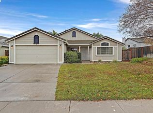 587 Hacienda Dr, Oakley, CA 94561