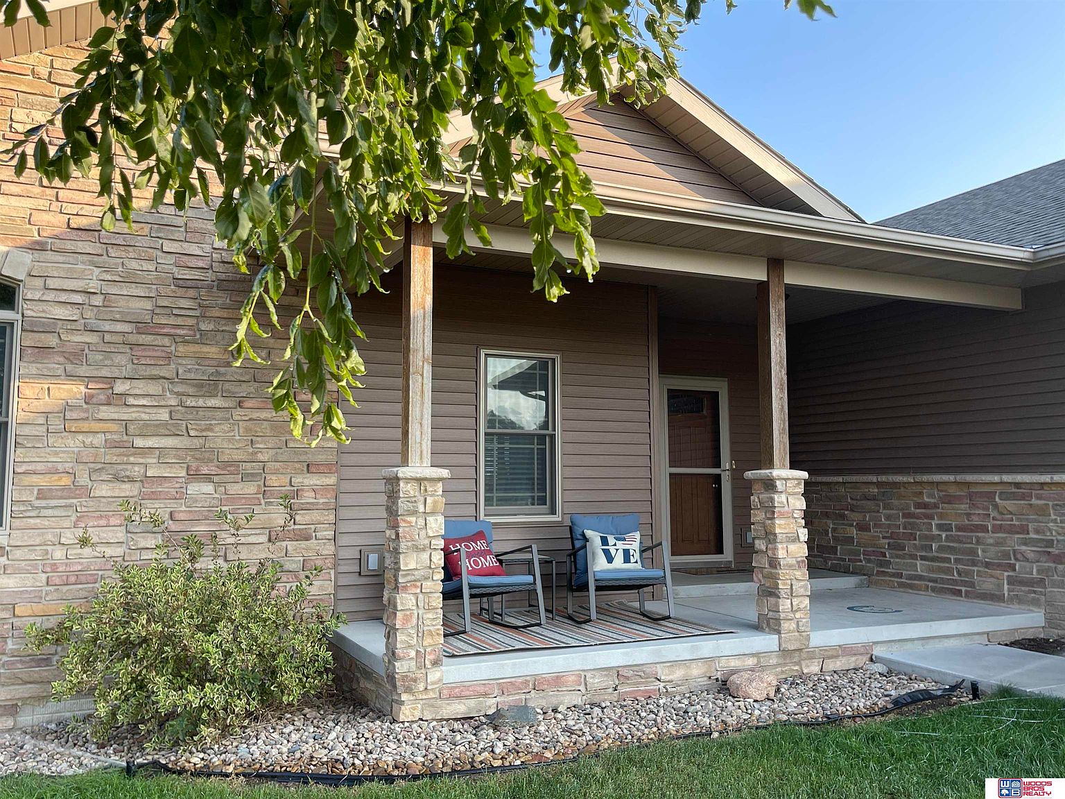 812 E 8th St, Stromsburg, NE 68666 Zillow