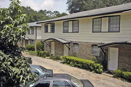 1734 Hartsfield Rd #D Photo 1