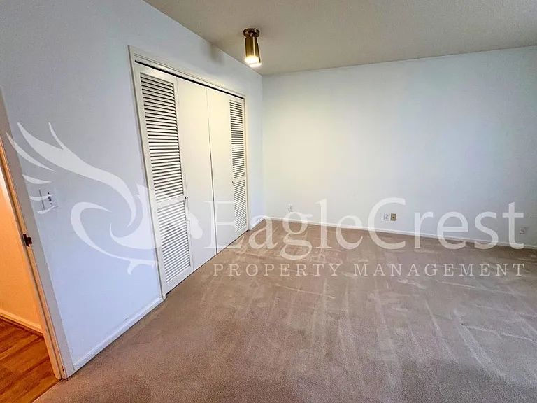 364 Catherine St #M1 — Photo 42