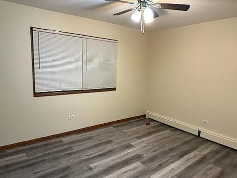 1666 Harbor Ave — Photo 3