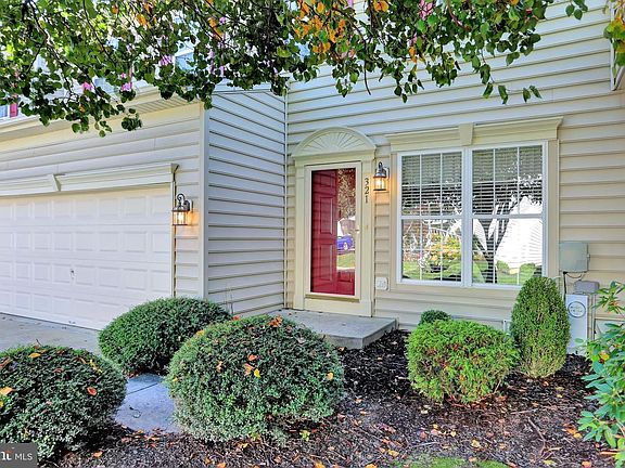 2nd image of 321 Donald Cir Unit 19