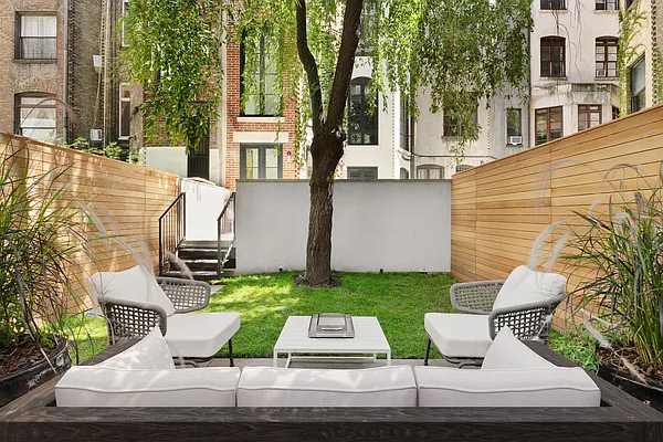 Sold by Compass | media 12