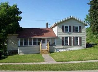 49 Big Tree St, Livonia, NY 14487