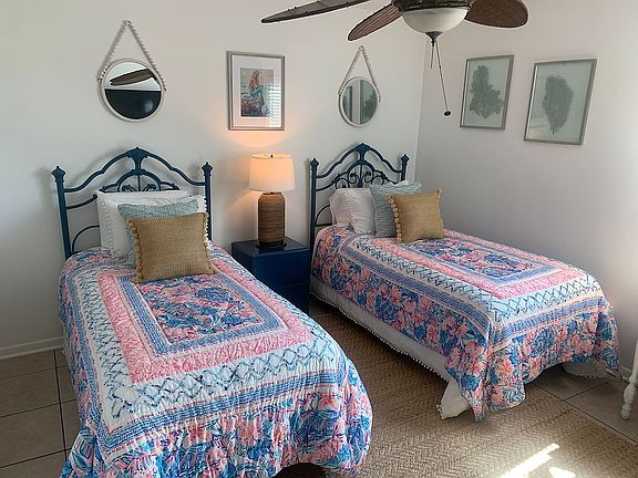4th image of 7453 Sunset Harbor Dr APT 2-212