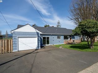 4016 3rd St, Tillamook, OR 97141