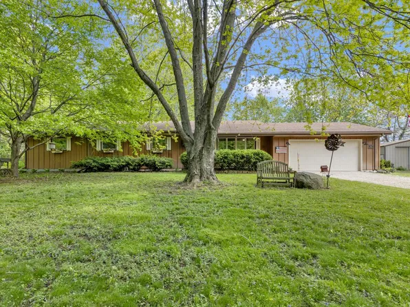 625 61st DRIVE, Union Grove, WI 53182