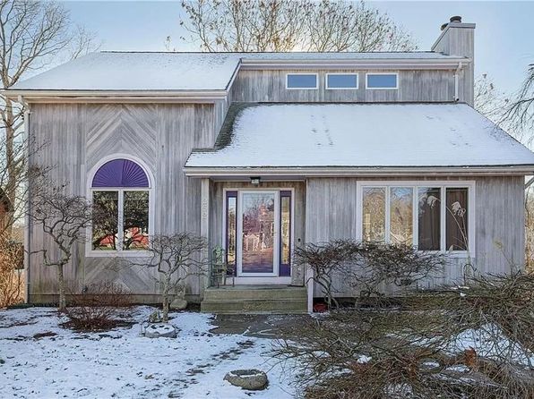262 Wood Hill Rd