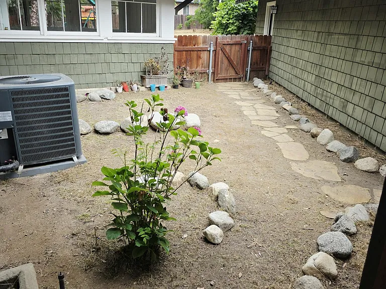 2121 Garfield Ave — Photo 25