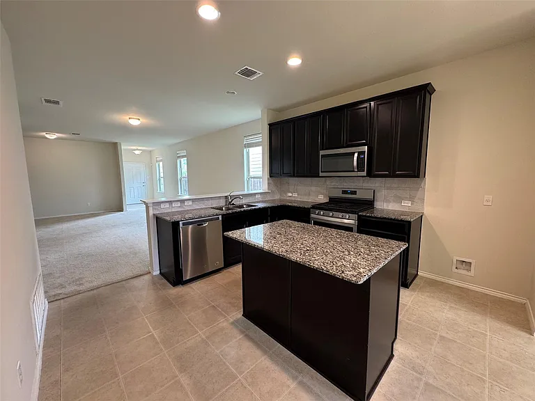 250 Zuma Dr — Photo 22
