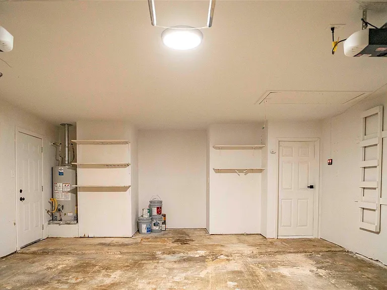 9214 Woodland Oaks Dr — Photo 15