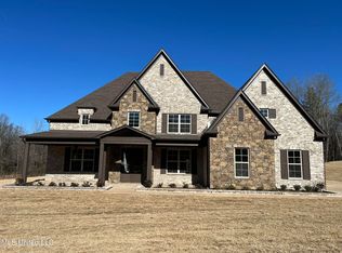 11236 Vickis Ln, Olive Branch, MS 38654