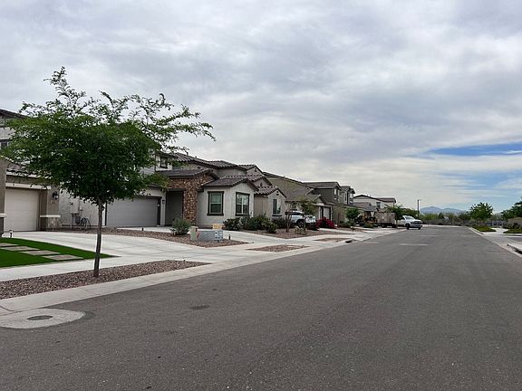 5th image of 5525 N 108th Ave