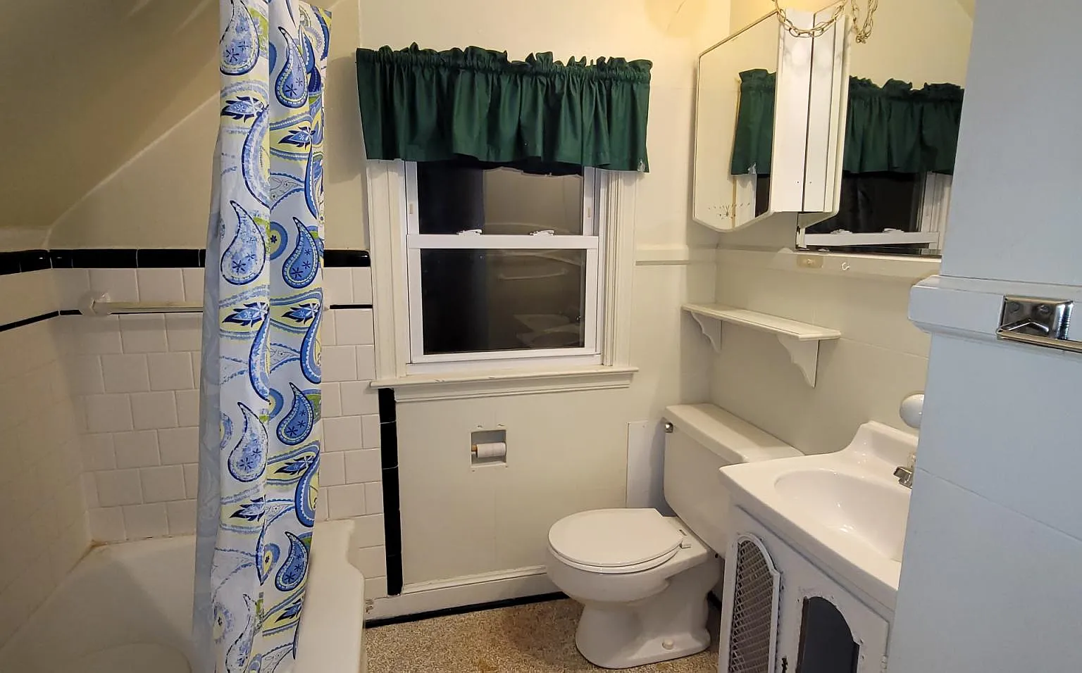 1 bed, 725 sqft, $925 — Photo 2
