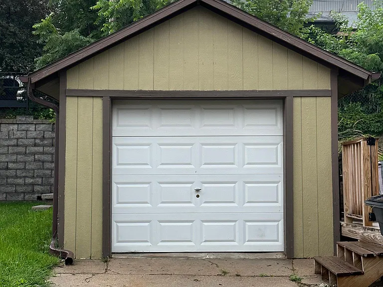 4301 Barker Ave — Photo 2