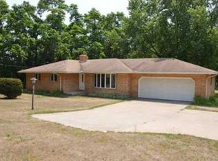 17506 Adams Rd, Granger, IN 46530