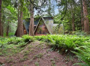 2845 132nd St, Surrey, BC V4P1J9