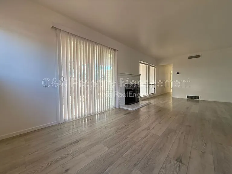1790 Eucalyptus Ave — Photo 3