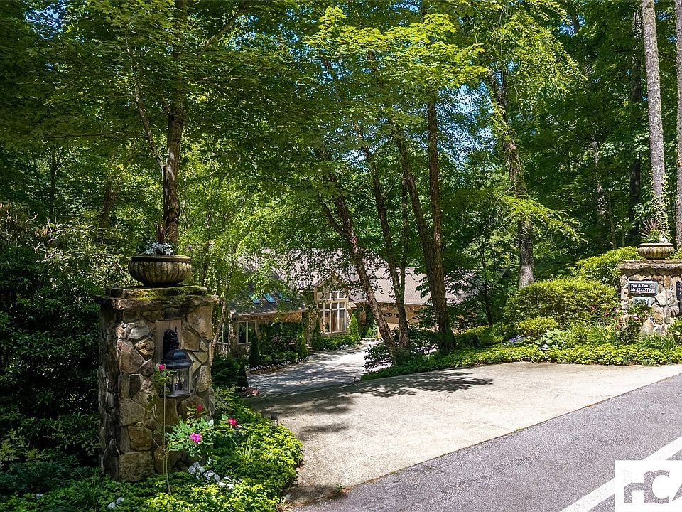 1st image of 213 River Overlook Road