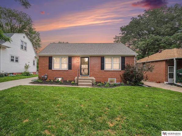 3324 Orchard St, Lincoln, NE 68503