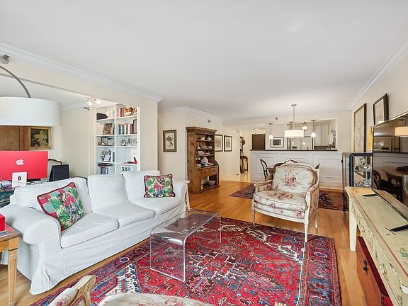 5th image of 195 N Harbor Dr APT 206