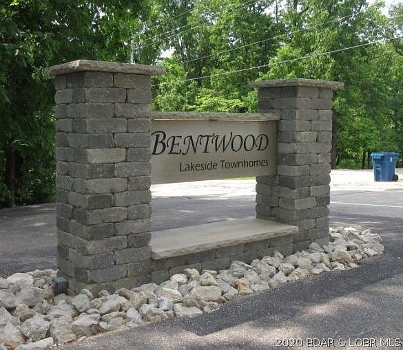 1st image of 119 Bentwood Dr #33