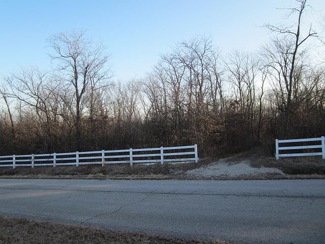 2nd image of Grand Ct