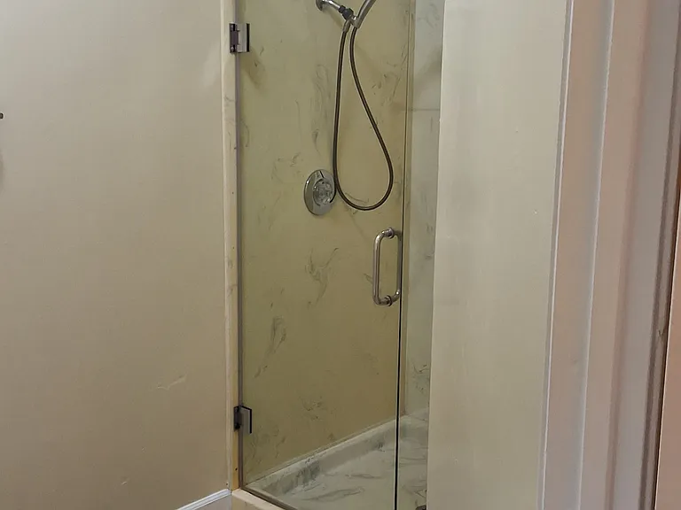 2070 University Avenue — Photo 34