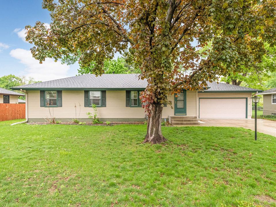 1st image of 6807 Orchard Ave N