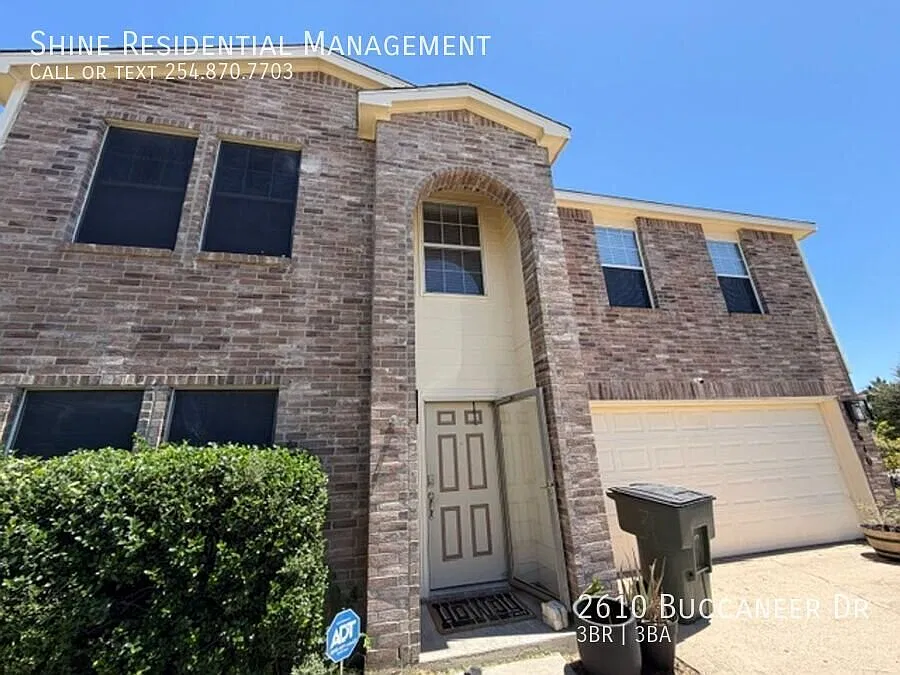 Spacious 3-Bedroom Home with Over 2,300 Sq. Ft. & Beautiful Upgrades! — Photo 1