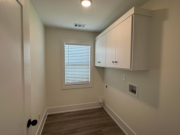 5th image of 2387 Bundoran Drive
