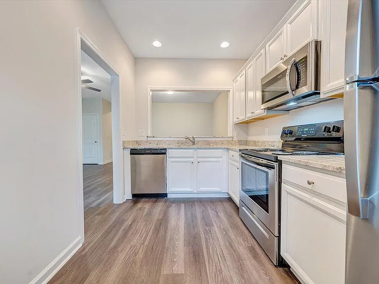 5388 Laurel Crest Ln — Photo 6