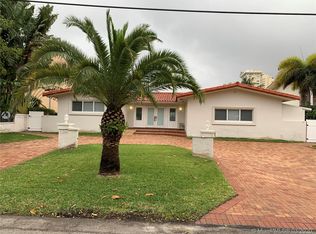 11440 N Bayshore Dr, North Miami, FL 33181