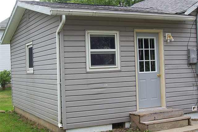 2nd image of 448 Washington St