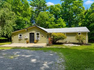 37 Old Town Road, Pine Bush, NY 12566