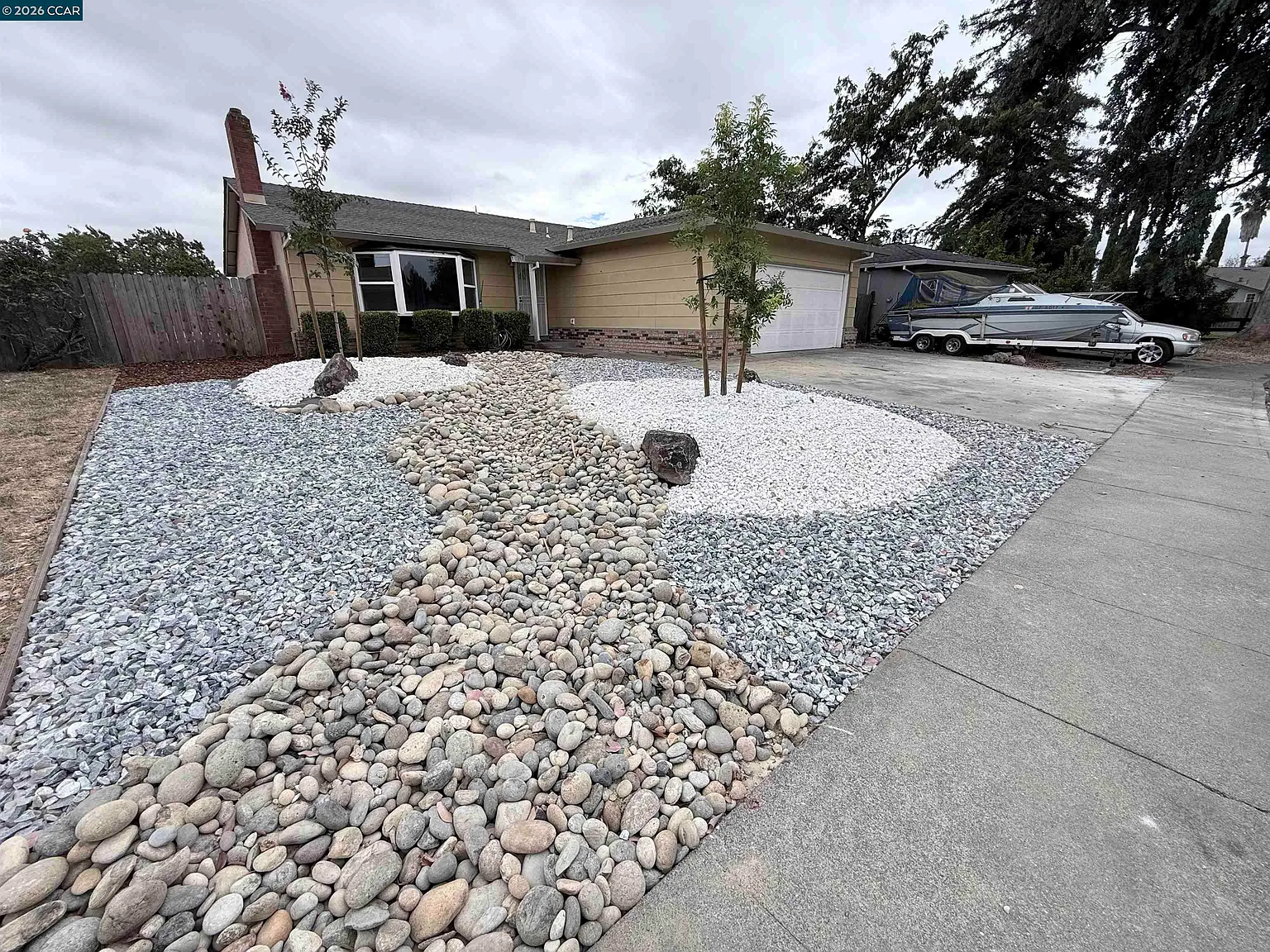 4 bed, 1608 sqft, $2,900 — Photo 3
