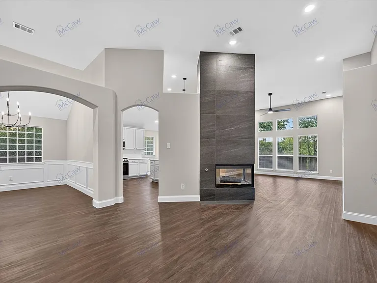 739 Kilbridge Ln — Photo 5