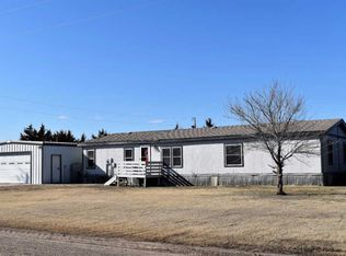 102 N 2nd, Grinnell, KS 67738