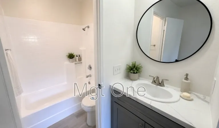 18902 Canyon Hill Dr — Photo 15