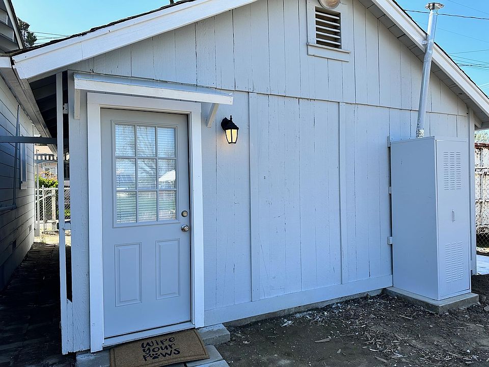 1st image of 1219 W Vine Ave #B