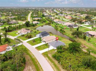 271 Antis Dr, Rotonda West, FL 33947