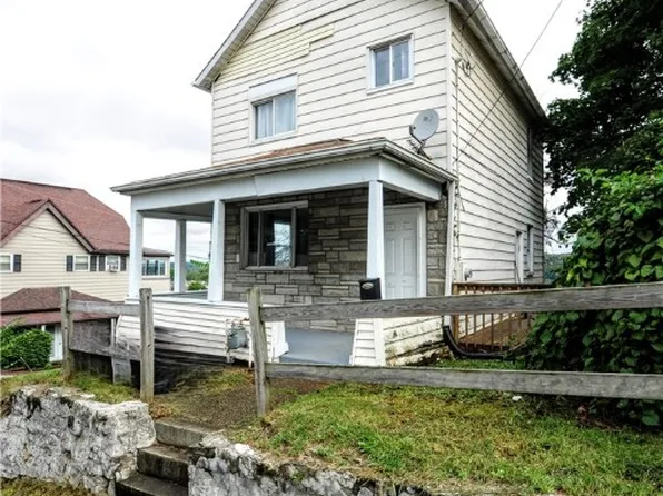 120 Lowell St, Vandergrift, PA 15690