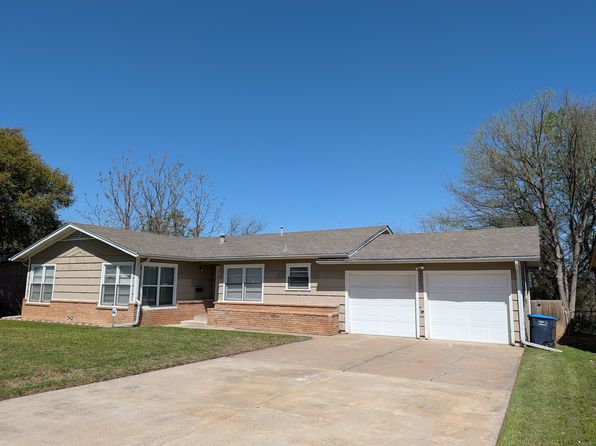 2413 Hillview Dr
