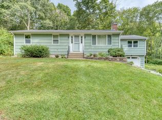 19 Eldredge Rd, Willington, CT 06279