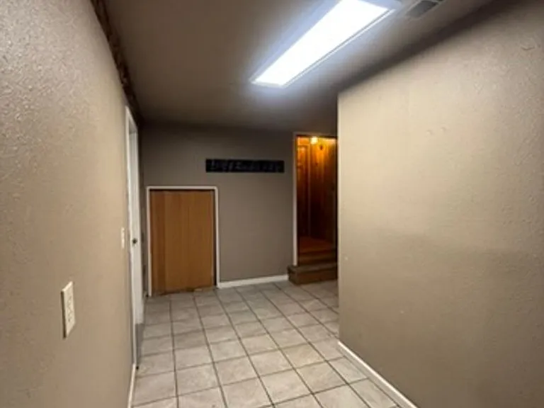 3820 Hardluck Dr — Photo 3