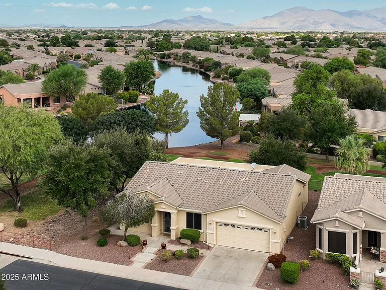 42348 W Fountainhead St — Photo 2